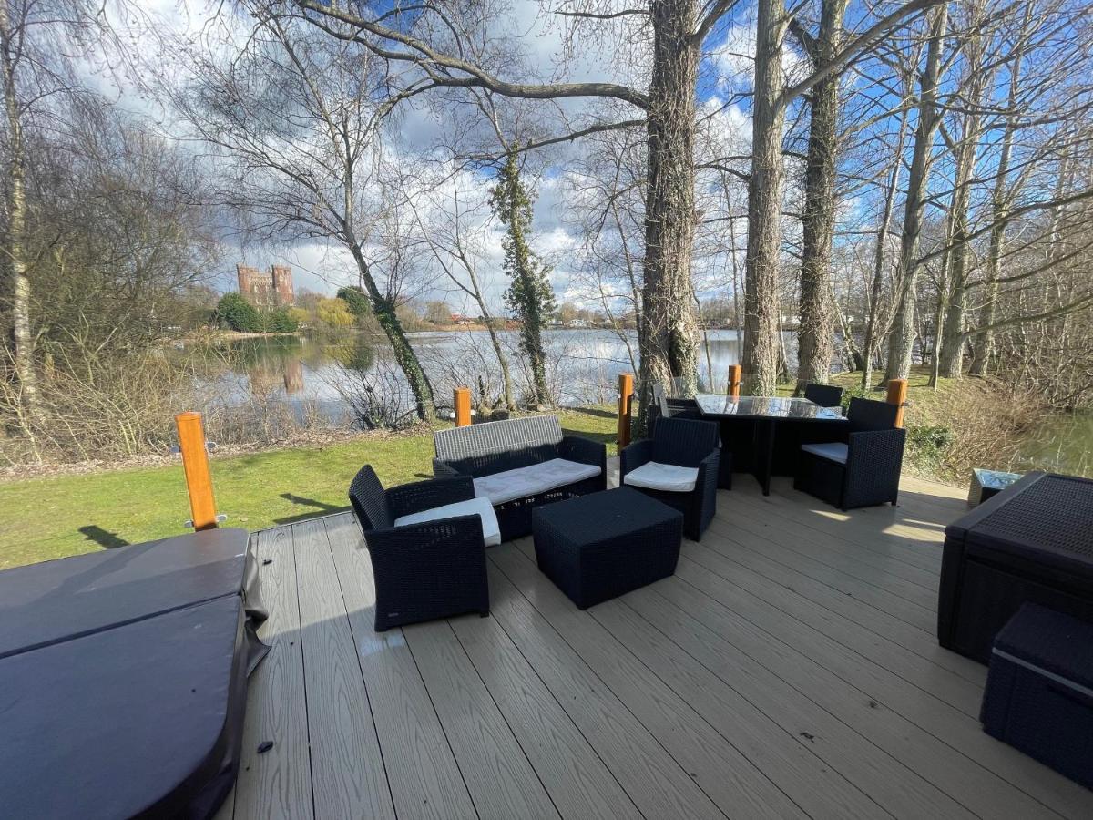 Rudd Lake Luxury Lakeside Lodge With Fishing & Hot Tub@Tattershall Luaran gambar